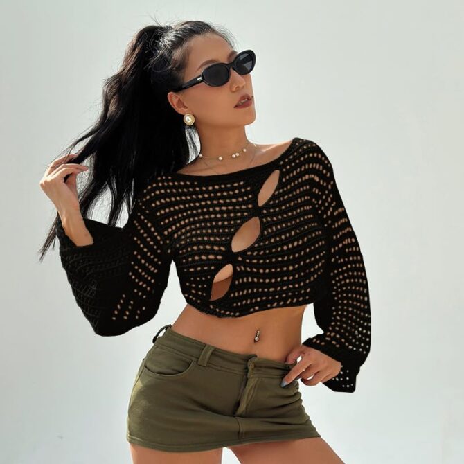 FURN ASPIRE Women's Crochet Crop Top Vintage-Inspired, Knitted Jumper with Long Sleeves, Loose fit, and a Crew Neck – Ideal Fashionable 4 Cover-up. - Image 4