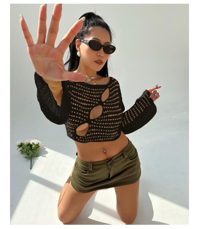FURN ASPIRE Women's Crochet Crop Top Vintage-Inspired, Knitted Jumper with Long Sleeves, Loose fit, and a Crew Neck – Ideal Fashionable 4 Cover-up. - Image 7
