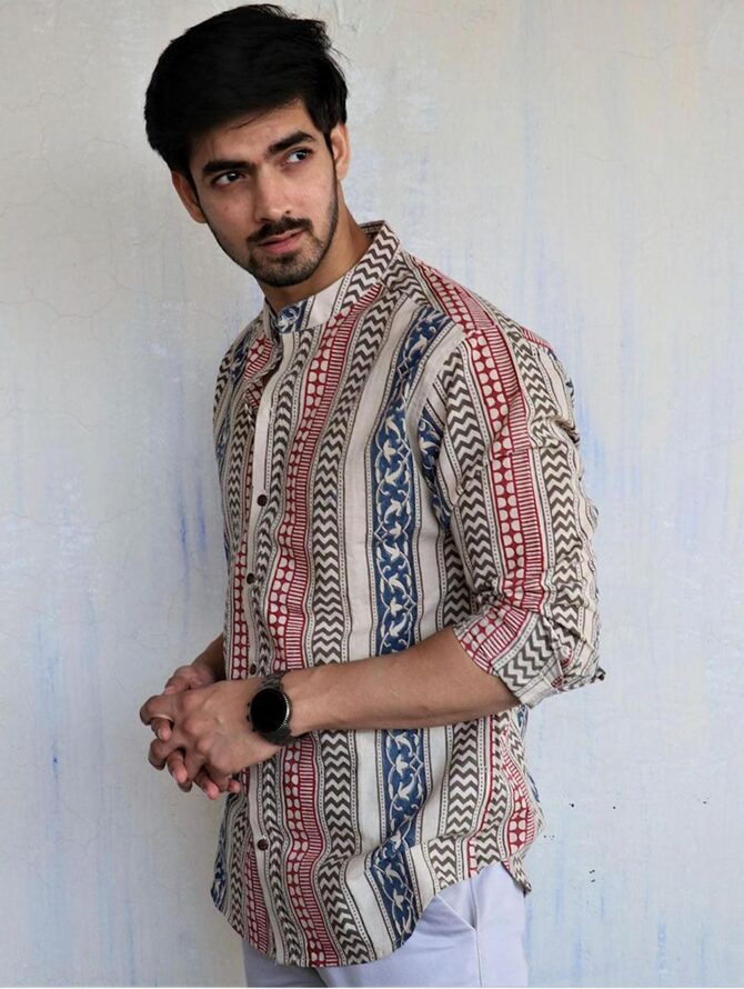 Uptravi Men's Printed 100% Cotton Full Sleeve Regular Fit Mandarin Collar Casual Wear Short Kurta Shirt (V_7895_Multicolor_M) - Image 3