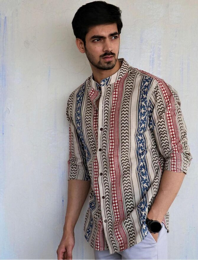 Uptravi Men's Printed 100% Cotton Full Sleeve Regular Fit Mandarin Collar Casual Wear Short Kurta Shirt (V_7895_Multicolor_M) - Image 4