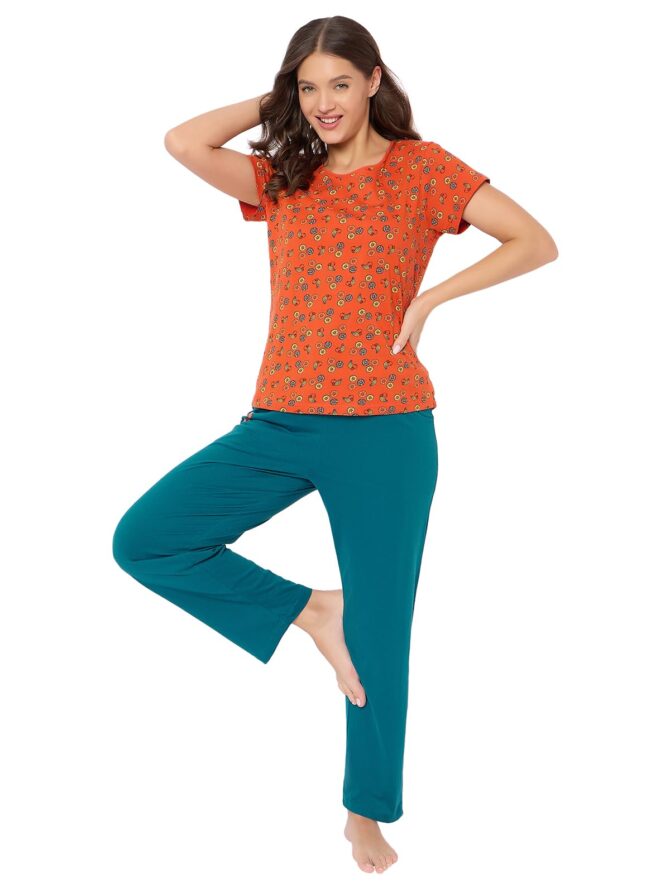 Clovia Women's Cotton Printed T-shirt & Pyjama Set (LS0039P16_Orange_L)