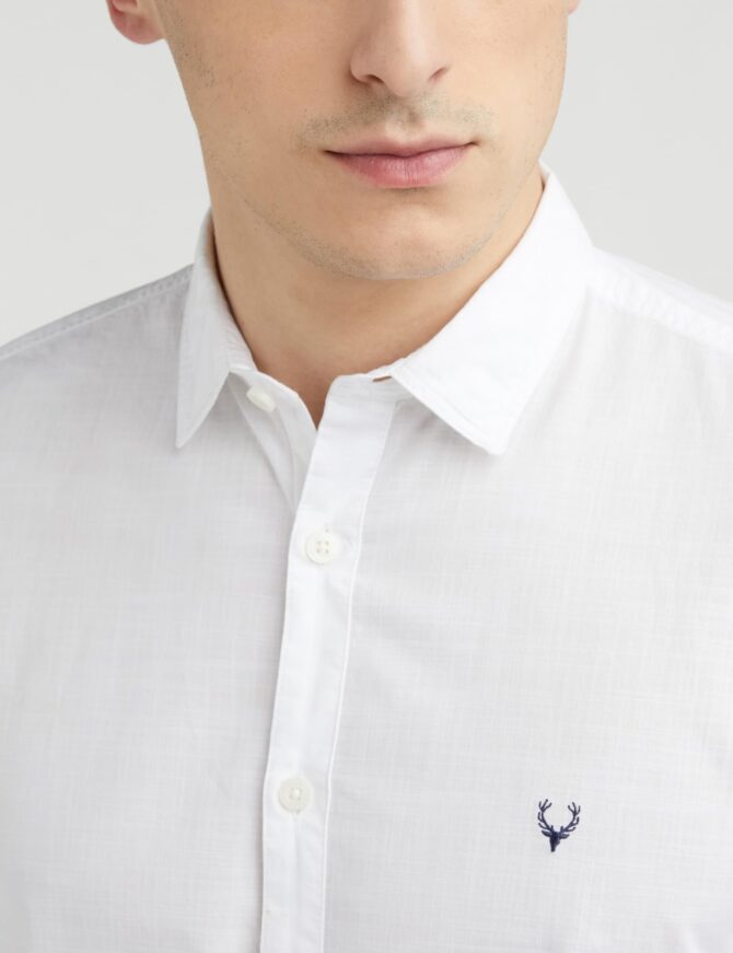 Allen Solly Men's Cotton Solid Slim Fit Shirt (ASSFQMOBZ43301_White 40) - Image 4
