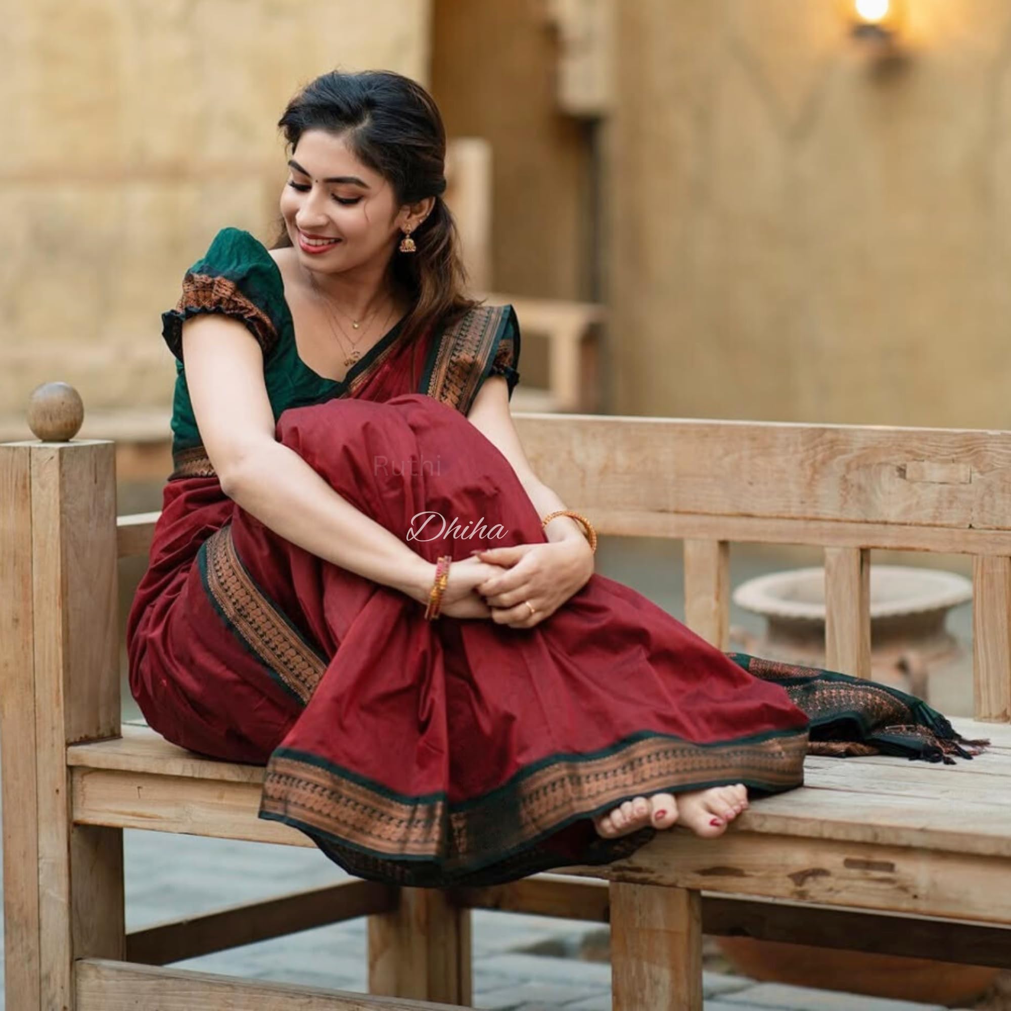 DHIHA Gadwal Cotton Saree for Women | Pure Kalyani Cotton Saree with Zari Border Tassels & Blouse | Kanjivaram Linen Silk | Handloom Weave (Red) - Image 3