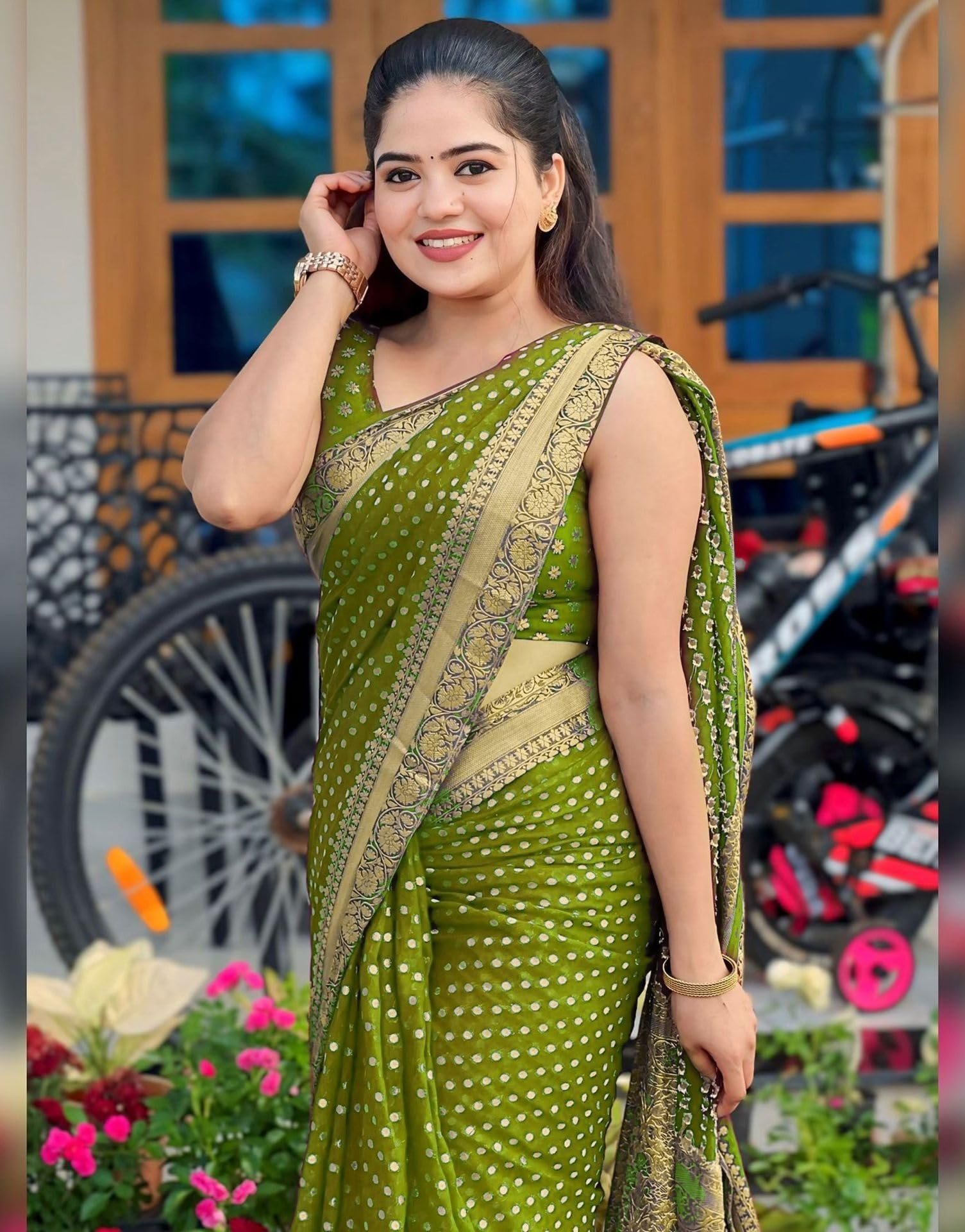 Women's Banarasi Saree Pure Kanjivaram Style Silk Saree With Blouse Piece for Wedding (MEHENDI) - Image 3